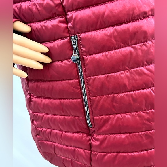 Laurier & Co. Wine Colored Gator Neck Hooded Puffer Soft Shell Sleeves L… - Picture 5 of 16